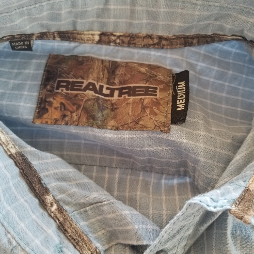 Realtree men's size medium - Picture 5 of 9